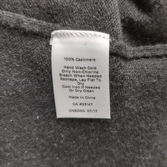 Talbots black rolled collar 100% Cashmere pullover sweater ladies size P - Picture 7 of 7